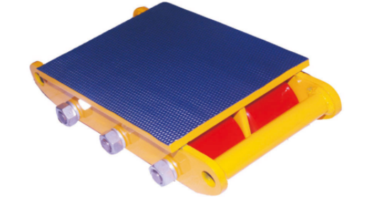 工廠設(shè)備搬遷使用搬運(yùn)坦克車(chē)